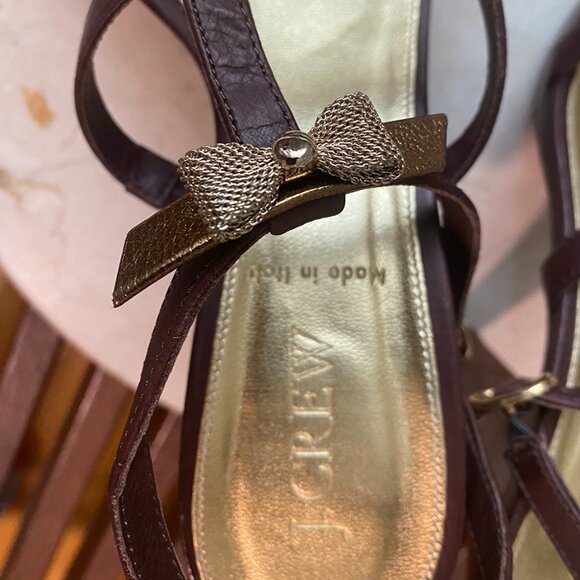J. Crew T strap leather wooden stacked heel dress shoes with gold bows size 8 - Picture 4 of 6